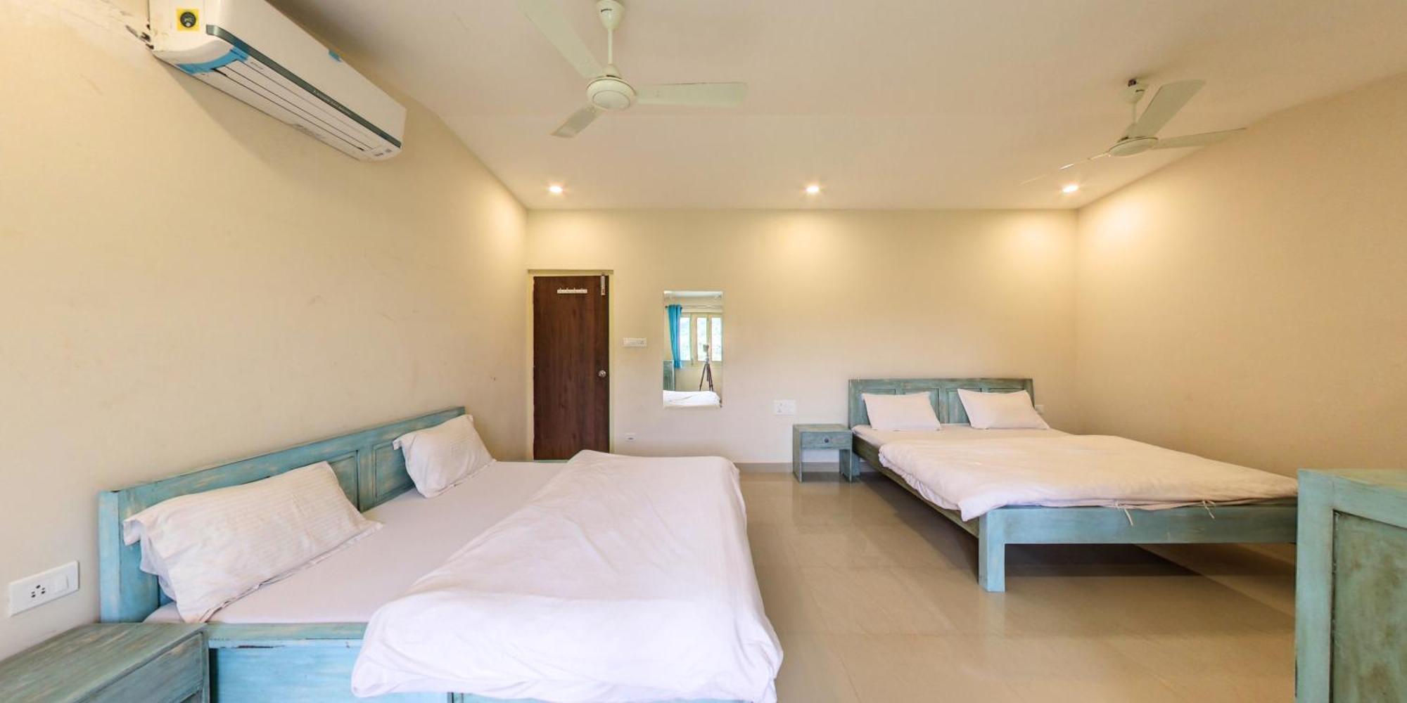 Shikhar Bunglow - A Stunning Valley View Bungalow In Mount Abu Bed & Breakfast Exterior photo